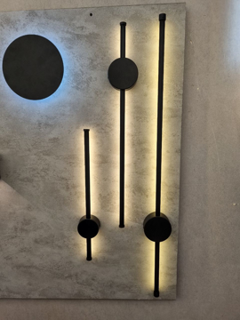 تصویر از چراغ دیواری سامورایی یا شمشیری خطی